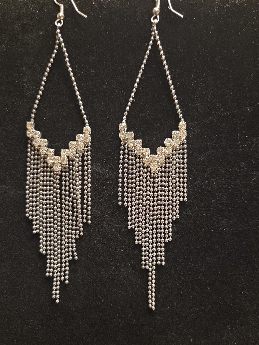Silver Fringe Dangle Earrings - Elegant Silver Teardrop Design
